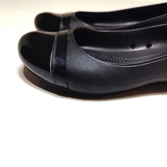 Crocs Patent Toe Black Ballet Flats Slip On Women's Shoes Size 8 - Picture 3 of 7